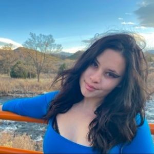 Meet your Posher, Isabella